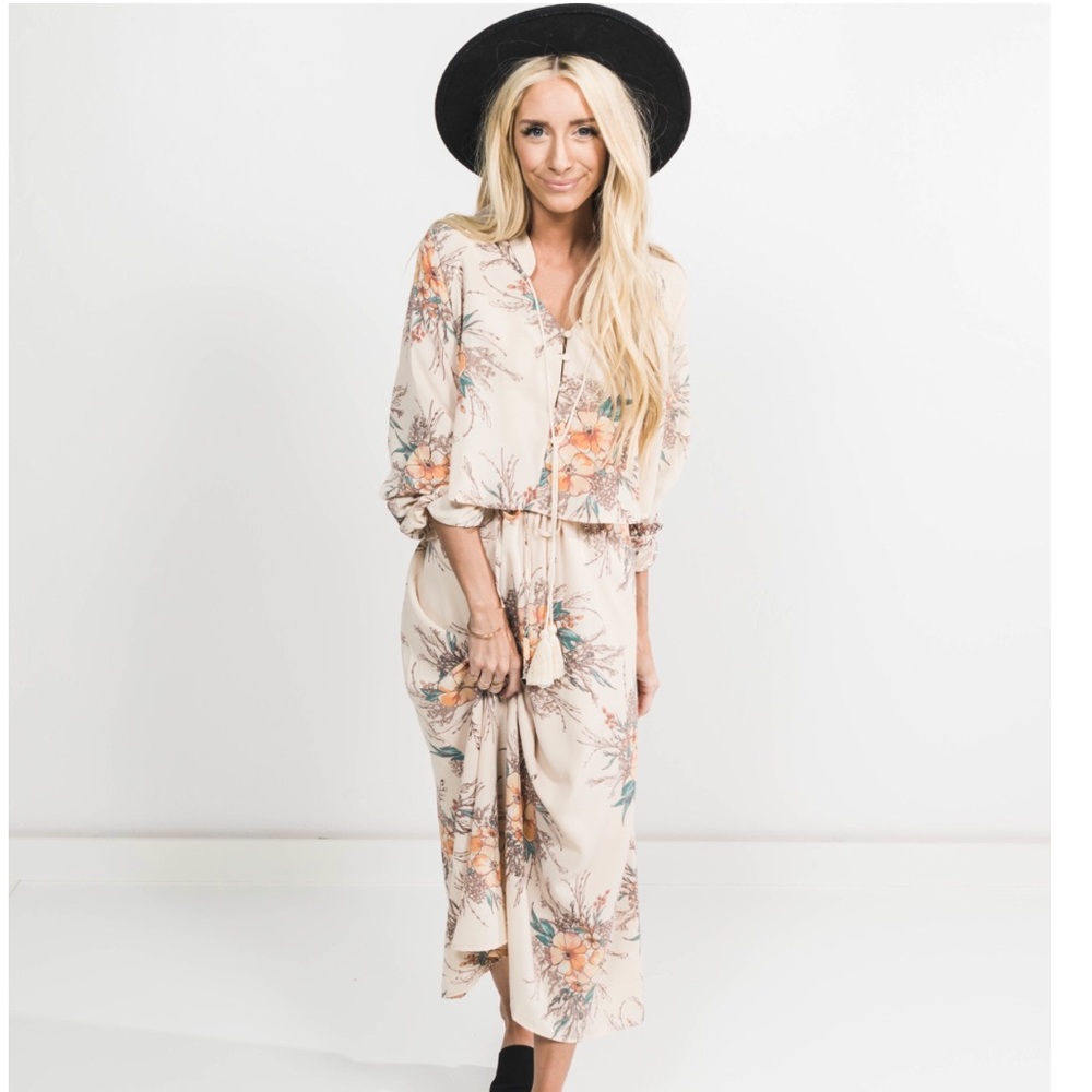 NWT Shop Stevie Kambrick Floral Dress